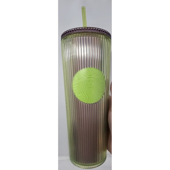 Starbucks Pleated Green Apple Cold Cup (24 Oz) NWT - Picture 2 of 7
